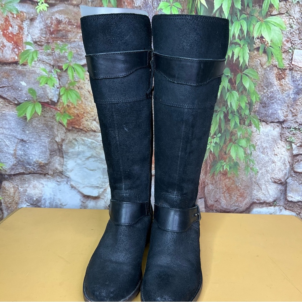 UGG Black Leather and Suede Shearling Sole Moto Style Zip Riding Boots, 6.5 - Picture 6 of 13